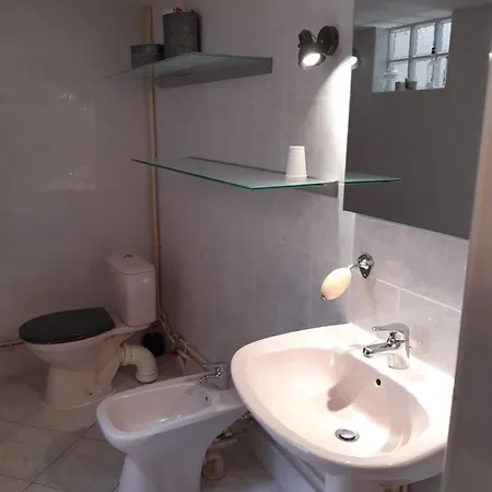 80 M2 Au Calme Et 20 Mn De La