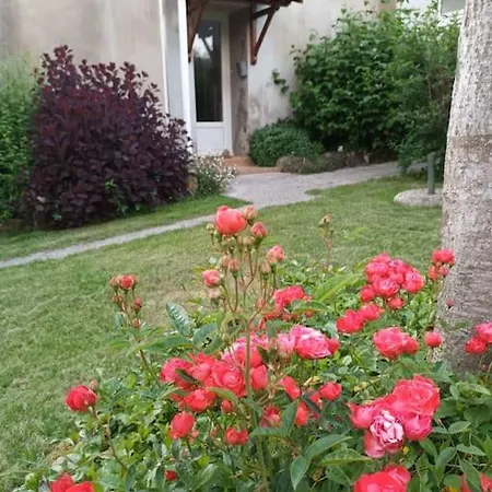 Holiday home 80 M2 Au Calme Et 20 Mn De La *