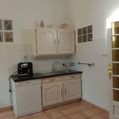 80 M2 Au Calme Et 20 Mn De La