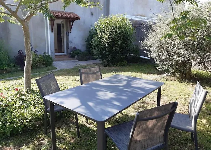 Сasa de vacaciones 80 M2 Au Calme Et 20 Mn De La Landeronde